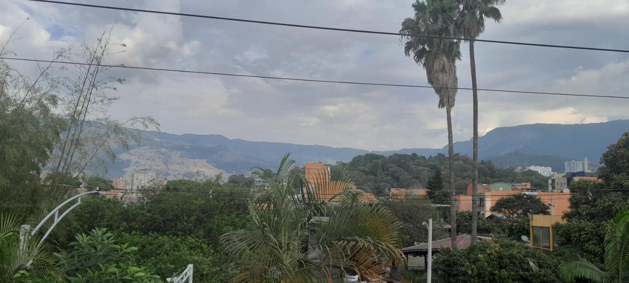 Alcobas Con Desayuno Incluido Bano Compartido Lägenhet Medellín Exteriör bild