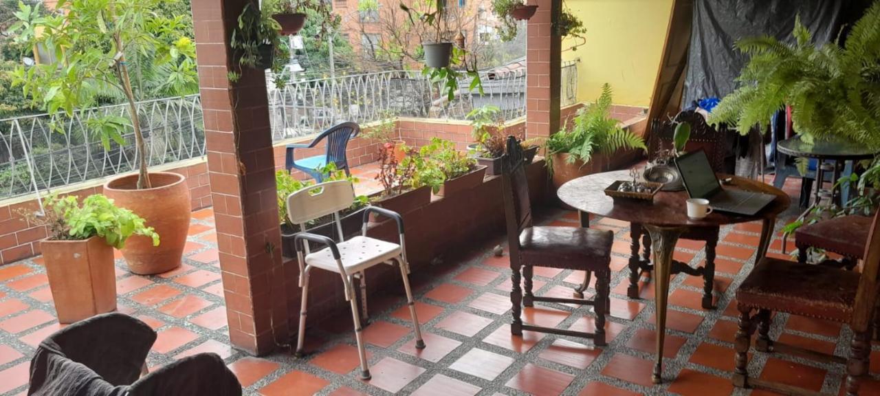 Alcobas Con Desayuno Incluido Bano Compartido Lägenhet Medellín Exteriör bild